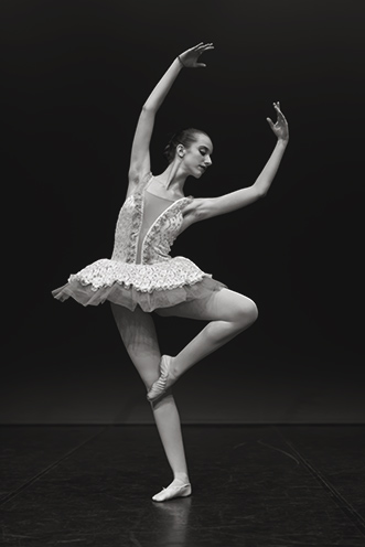 # Ulisse Albiati Photographer: Prima ballerina assoluta is an artistic title and a rare honor, traditionally reserved only for the greatest dancers of a generation. Danse Arlequin, Rifredi theatre in Florence, Tuscany.